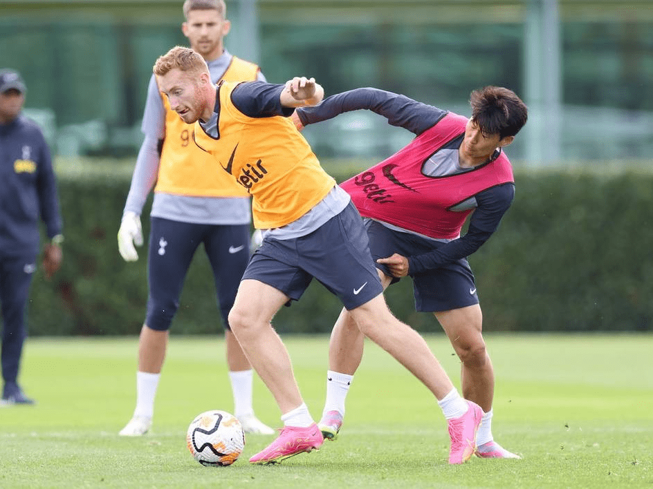 国王杯战报：拉什福德锁胜局，巴萨2-0 CD瓜达拉哈拉（国王杯简报：拉什福德锁定胜局，巴萨2-0击败CD瓜达拉哈拉）