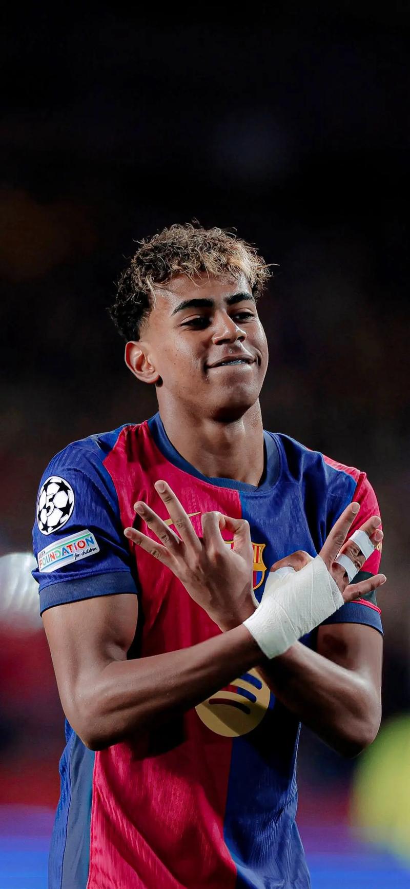 严重失准！CBA选秀状元杨曦皓14投1中贡献2分8个篮板