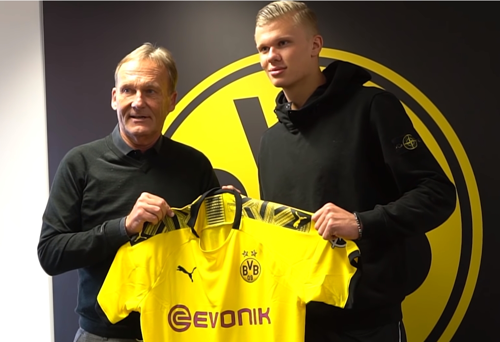 伯爵宫梦碎？切尔西站在球场抉择的十字路口（伯爵宫梦想搁浅？切尔西抵达球场取舍的分岔口）