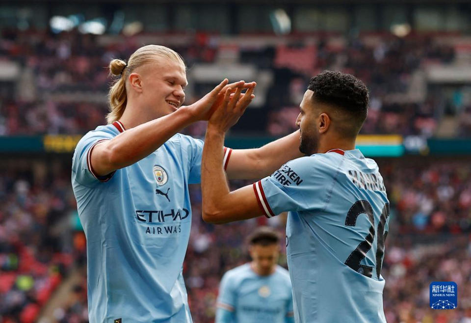 上赛季西甲最佳射手，姆巴佩领取皮奇奇奖（姆巴佩获颁皮奇奇奖，荣膺上赛季西甲射手王）