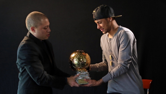 费城内线强势统治篮下