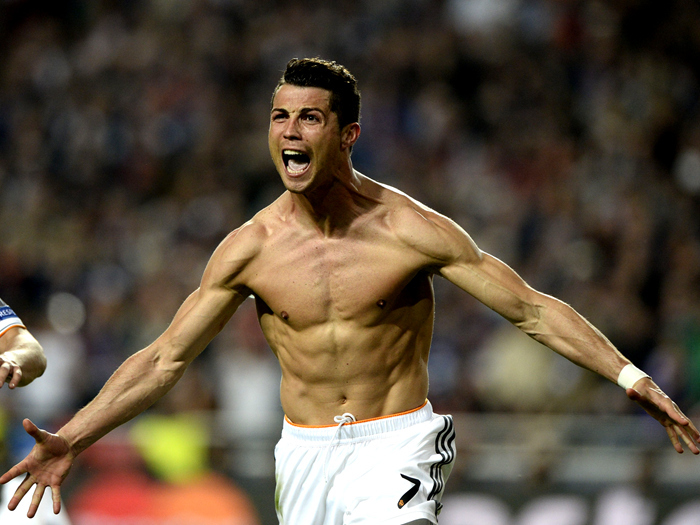 英联杯战报：加纳乔双响，切尔西3-1卡迪夫城，挺进四强（英联杯简讯：加纳乔梅开二度，切尔西3-1力克卡迪夫城，晋级四强）