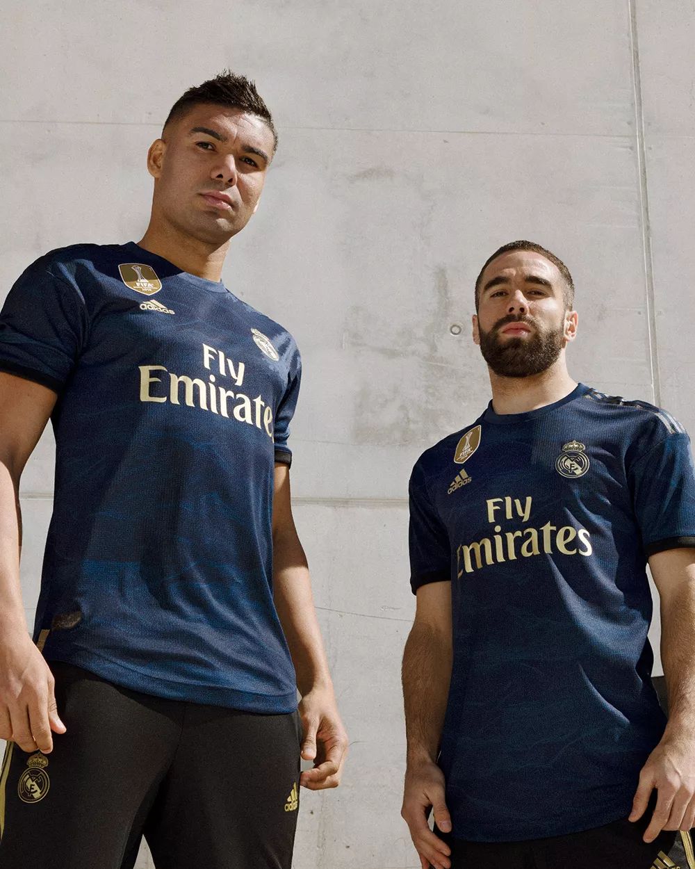 蒂亚戈·席尔瓦：有人在曲解我本意，我回欧洲踢球是为了孩子（蒂亚戈·席尔瓦澄清：回欧洲踢球只为孩子，外界误解了我）