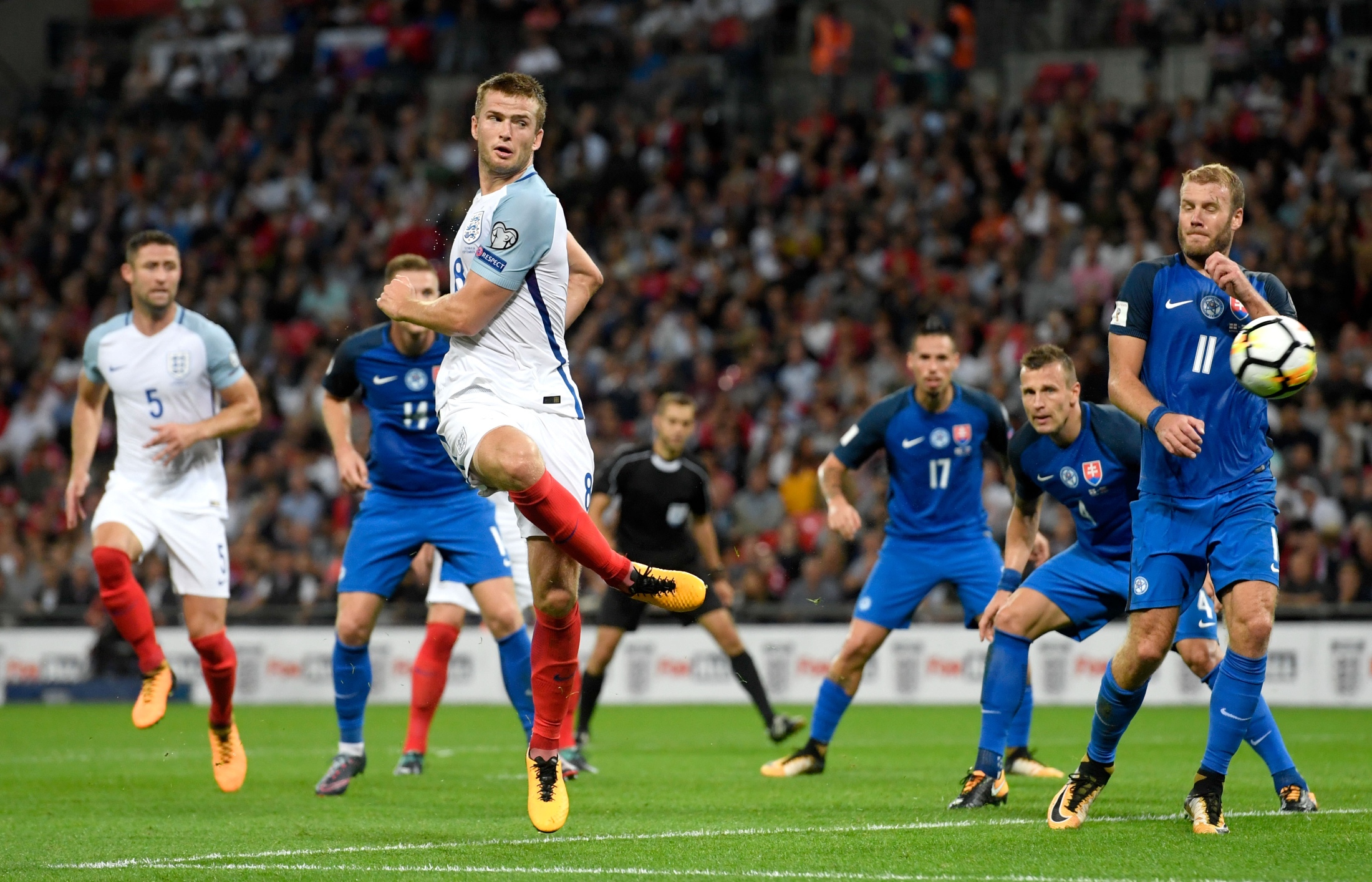 有个性，挪威国脚瑞尔森留了一款豹纹发型