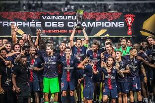 官方：阿贾克斯主帅海廷加下课；带队本赛季欧冠四战全败（阿贾克斯官宣主帅海廷加下课，本季欧冠四战皆负）